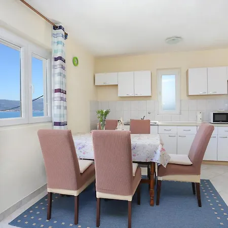 By The Sea Arbanija, Ciovo - 18224 Appartement Trogir